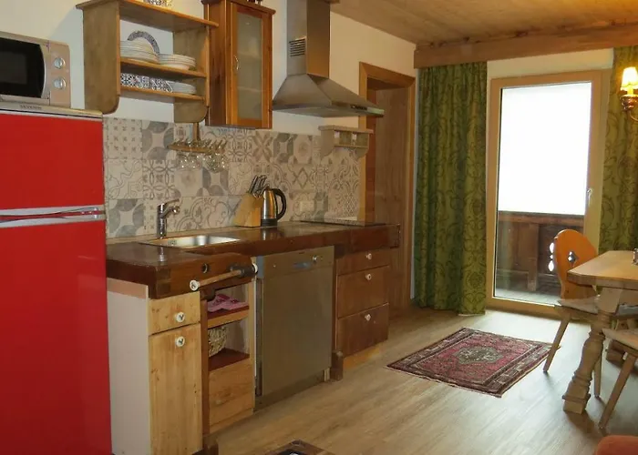 S'landhaus بيت ضيافة